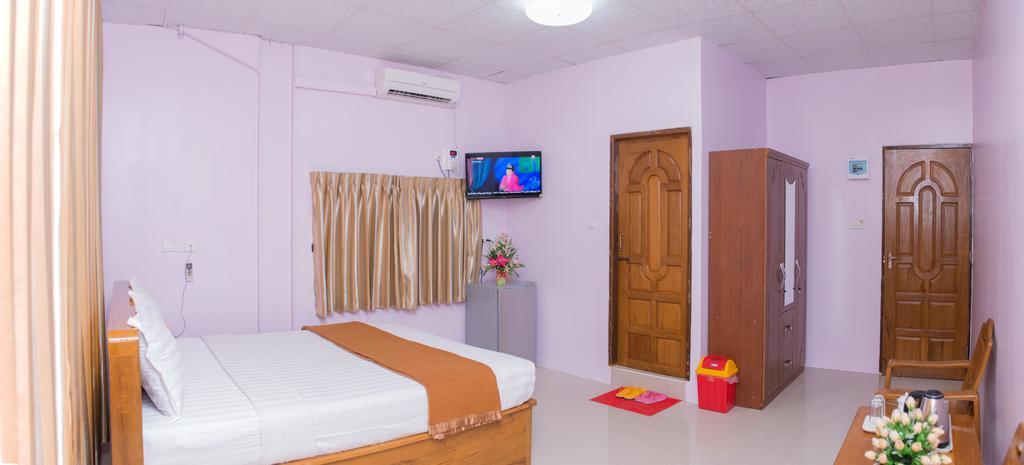 Aung Tha Pyay Hotel 3 Янгон Номер фото