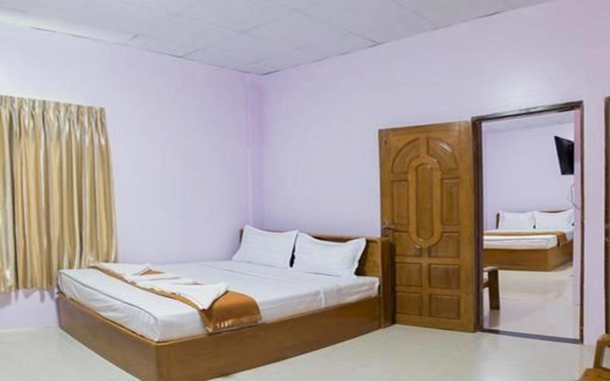 Aung Tha Pyay Hotel 3 Янгон Экстерьер фото
